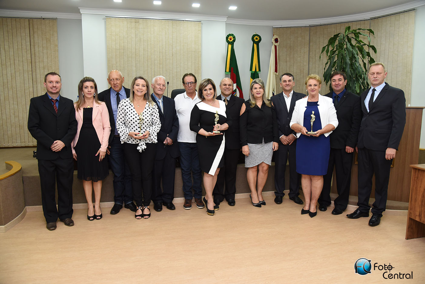 Mulheres recebem homenagem do Poder Legislativo de Getúlio Vargas